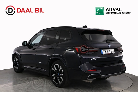 BMW iX3 8 of 28