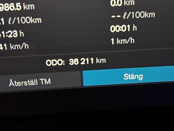 Volvo XC60 14 of 18