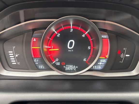 Volvo XC60 11 of 11