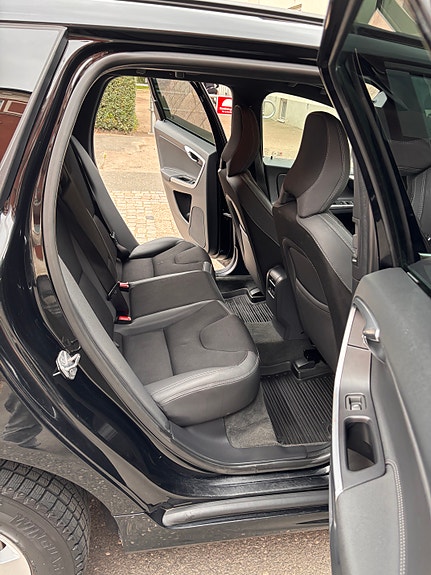 Volvo XC60 9 of 11