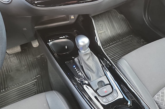 Toyota C-HR 20 of 20
