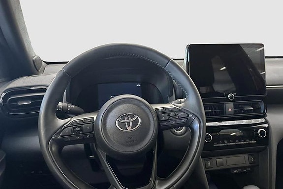 Toyota Yaris Cross 11 of 12