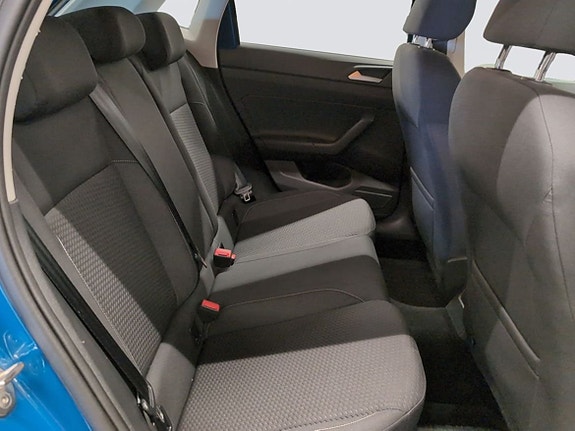 Volkswagen Polo 18 of 21