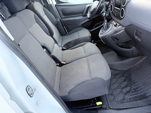 Peugeot Partner 6 of 12