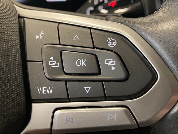 Volkswagen Tiguan 18 of 25