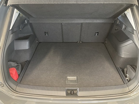 Volkswagen Tiguan 13 of 25