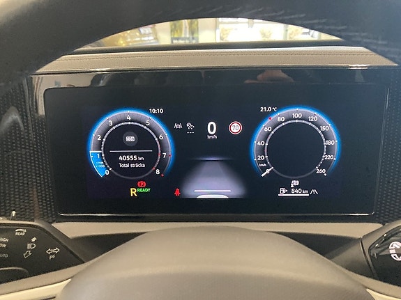 Volkswagen Tiguan 16 of 25