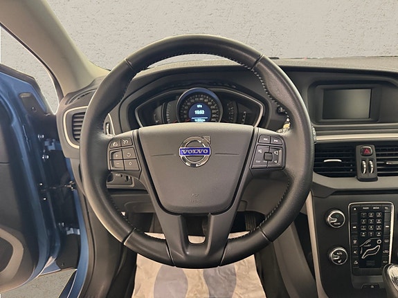 Volvo V40 5 of 7