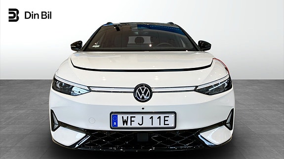 Volkswagen ID.7 4 of 12