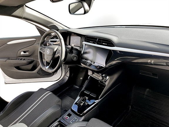 Opel Corsa 11 of 15