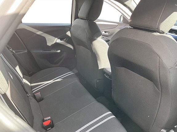 Opel Corsa 12 of 15