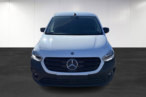 Mercedes-Benz eCitan 5 of 16