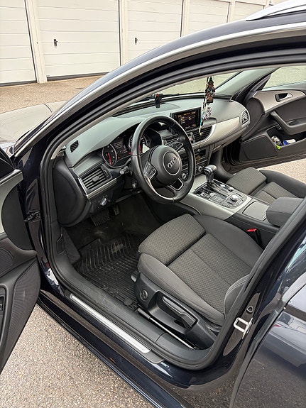 Audi A6 6 of 8