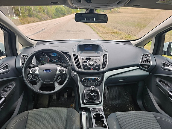 Ford C-Max 4 of 6