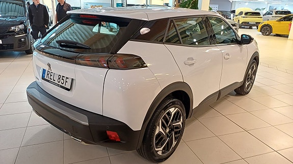 Peugeot 2008 3 of 12