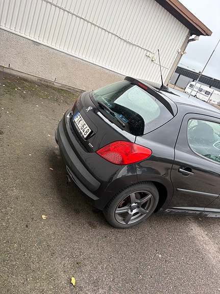 Peugeot 207 5 of 7