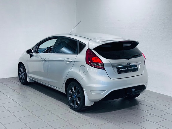 Ford Fiesta 19 of 19