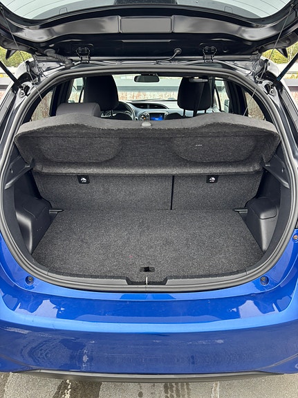 Toyota Yaris 16 of 19