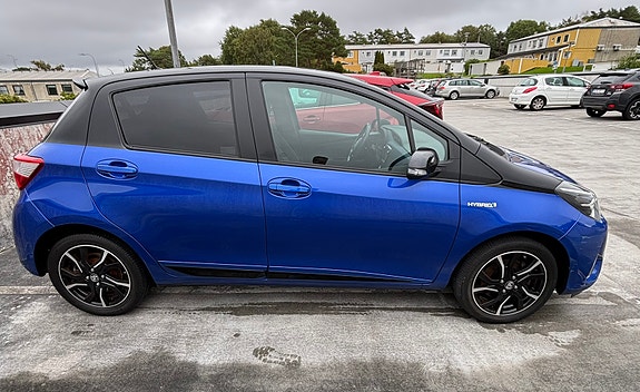Toyota Yaris 18 of 19