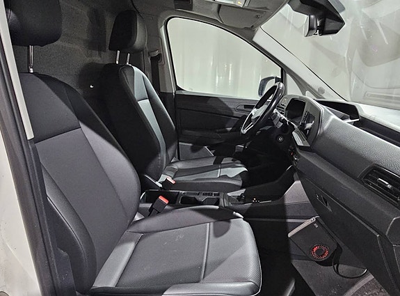 Volkswagen Caddy Maxi 6 of 22