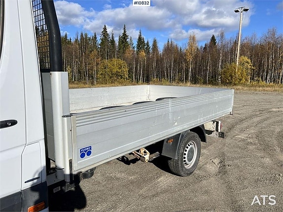 Mercedes Benz Sprinter arbetsbil med flak (230,000:- ex moms 12 of 24