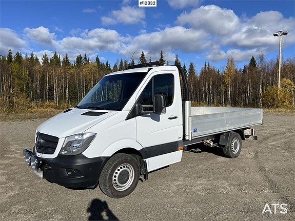 Mercedes Benz Sprinter arbetsbil med flak (230,000:- ex moms 13 of 24