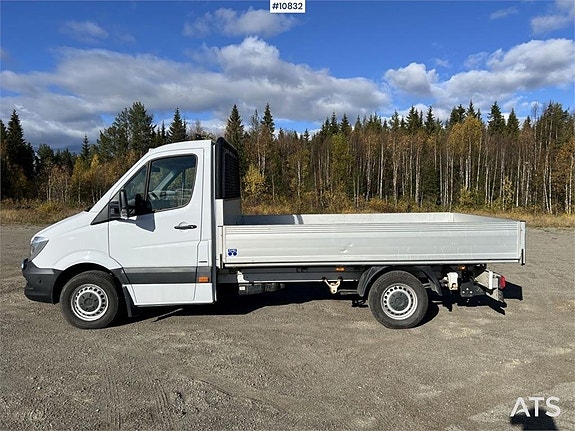 Mercedes Benz Sprinter arbetsbil med flak (230,000:- ex moms 10 of 24