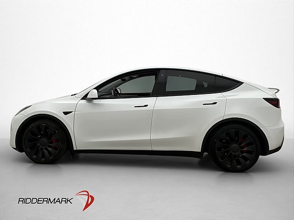 Tesla Model Y 5 of 30