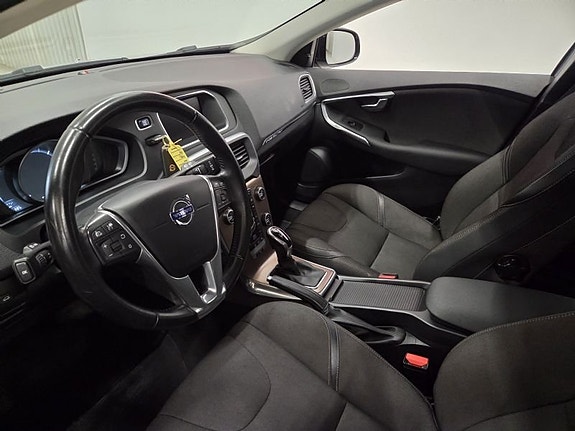 Volvo V40 Cross Country 10 of 10