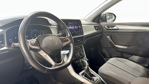 Volkswagen T-Roc 7 of 19