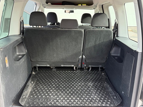 Volkswagen Caddy 18 of 21