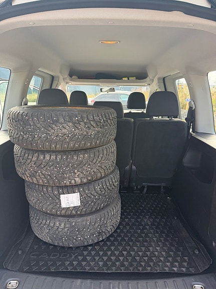 Volkswagen Caddy 21 of 21
