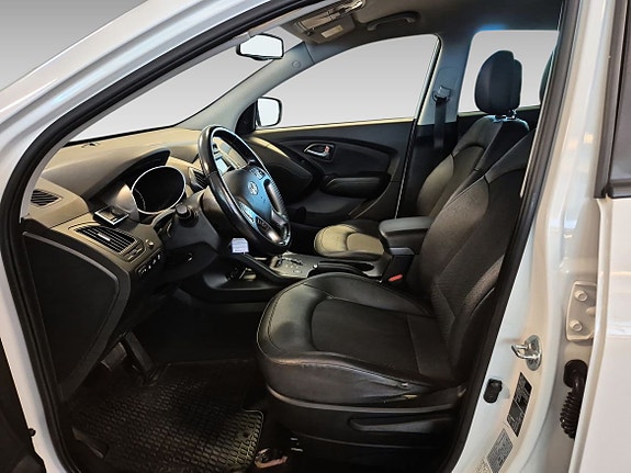 Hyundai ix35 8 of 13