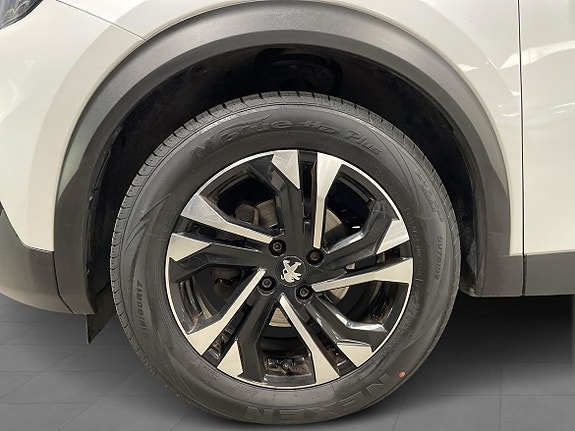 Peugeot 2008 9 of 24