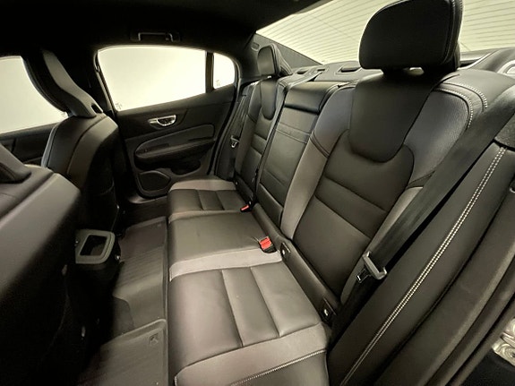 Volvo S60 7 of 7