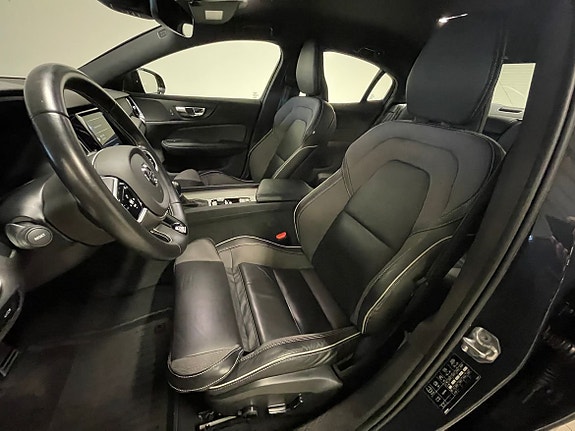 Volvo S60 5 of 7
