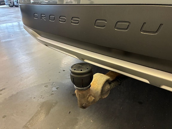 Volvo V90 Cross Country 8 of 21
