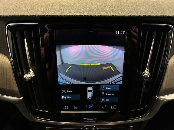 Volvo V90 Cross Country 21 of 21