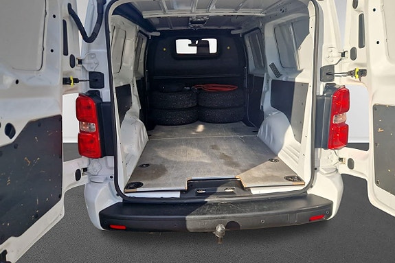 Toyota Proace 7 of 15