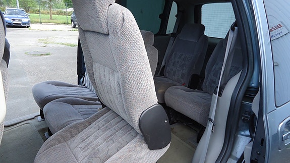 Chevrolet Trans Sport 14 of 18