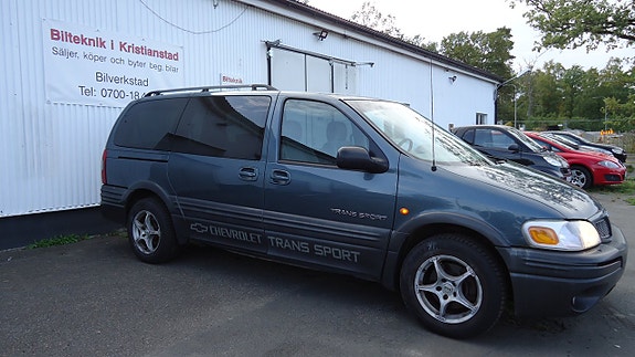 Chevrolet Trans Sport 10 of 18