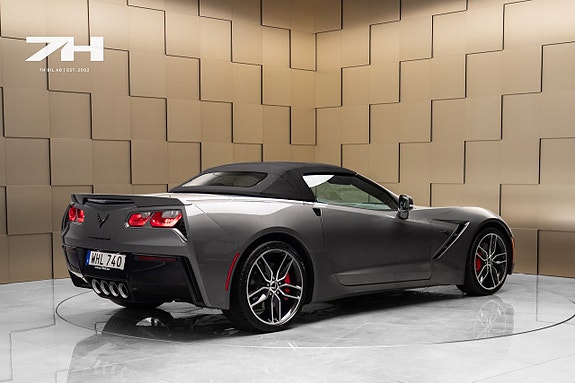 Chevrolet Corvette 5 of 22