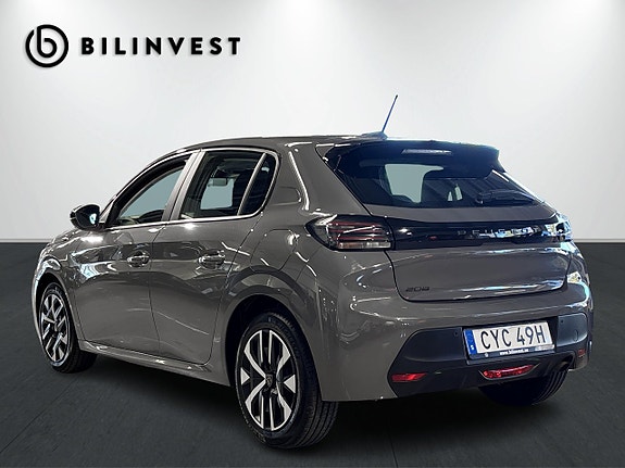 Peugeot 208 3 of 25