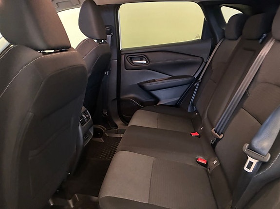 Nissan Qashqai 14 of 17