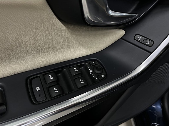 Volvo V60 27 of 28