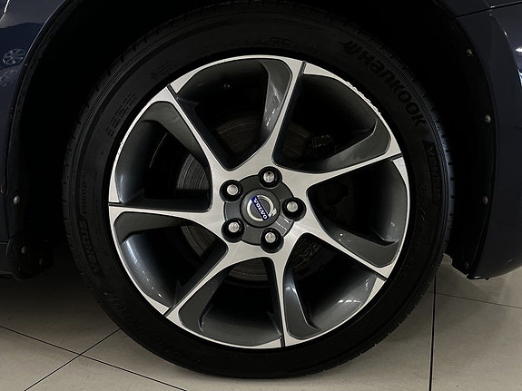 Volvo V60 28 of 28