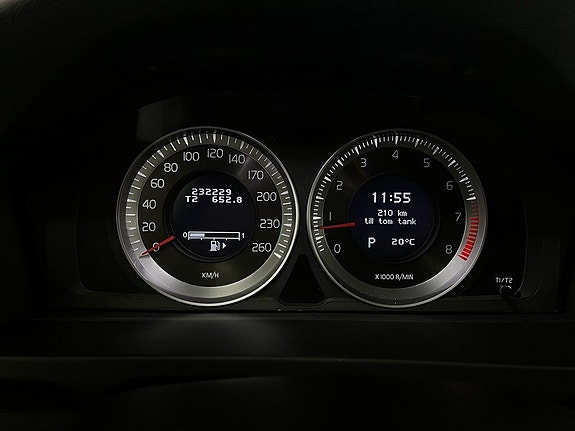 Volvo V60 16 of 28