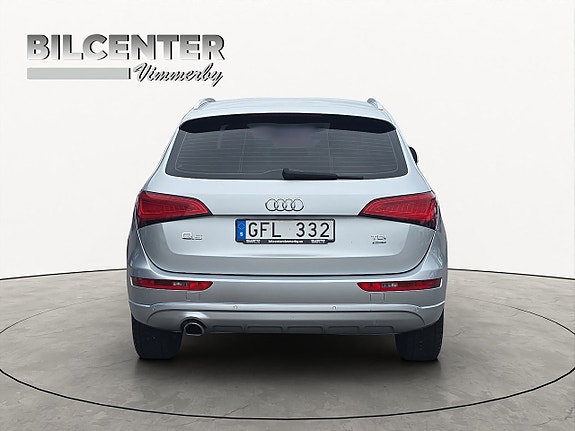 Audi Q5 5 of 17