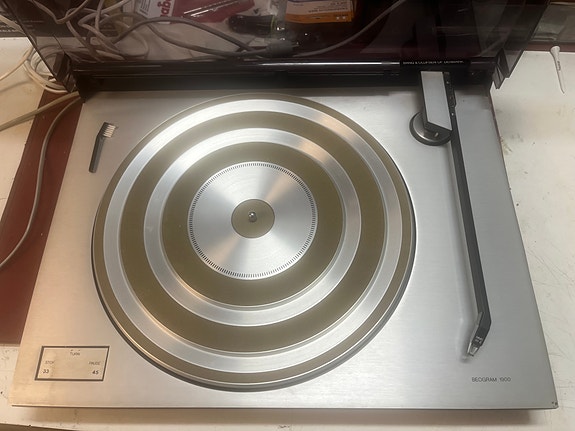 Product image 1 of 4