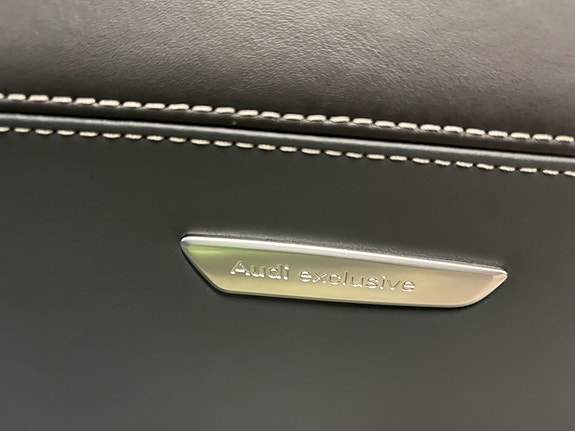 Audi R8 16 of 21